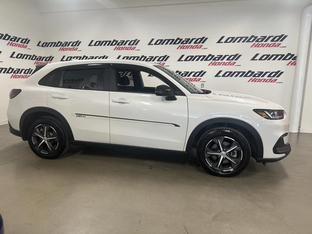 2024 Honda HR-V Sport-B Main Image