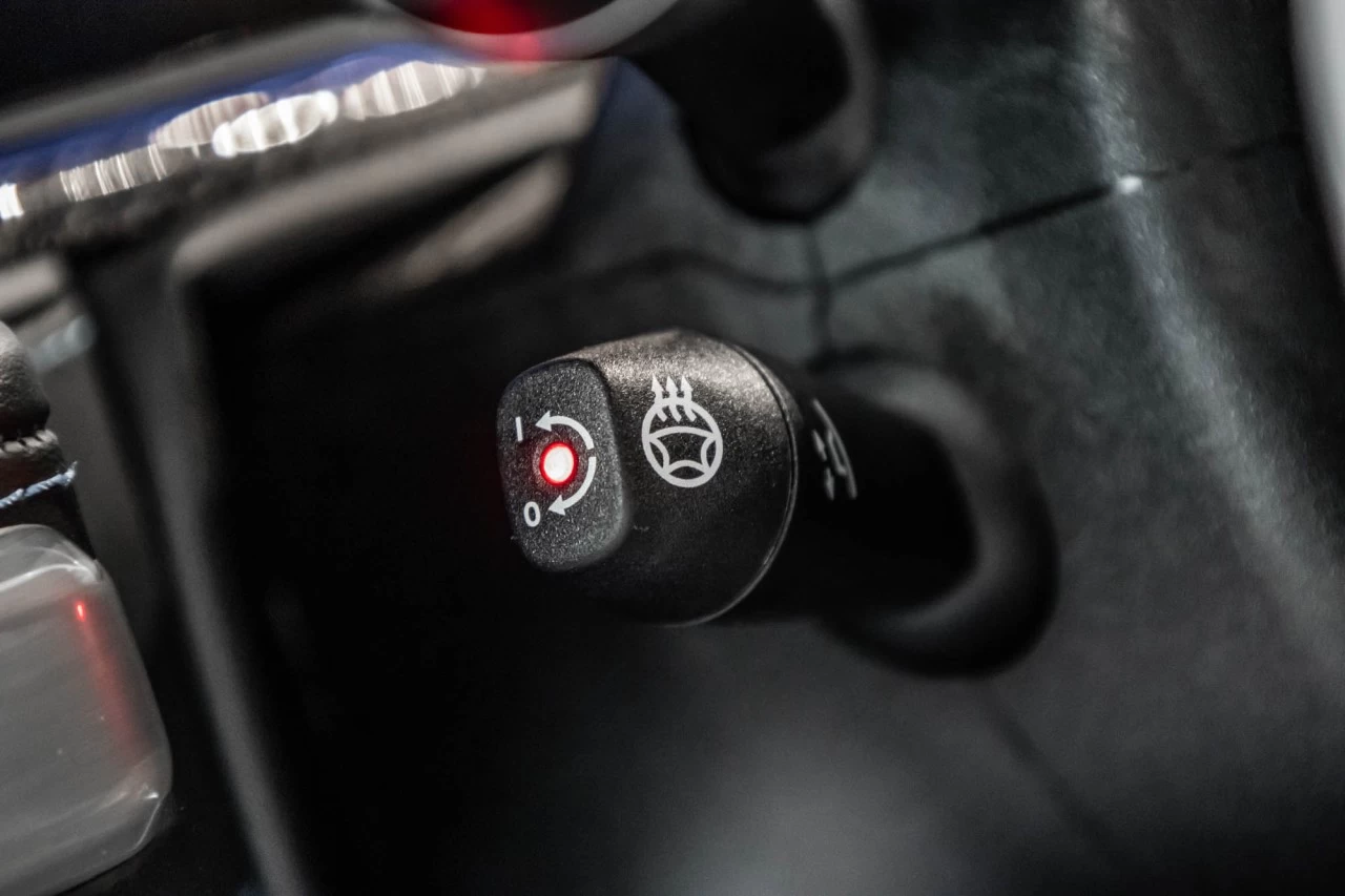 2025 Mercedes-Benz G63 AMG G 580e https://www.lombardihonda.com/resize/b990ff35b810a3abc0cc817b2ca24889-1