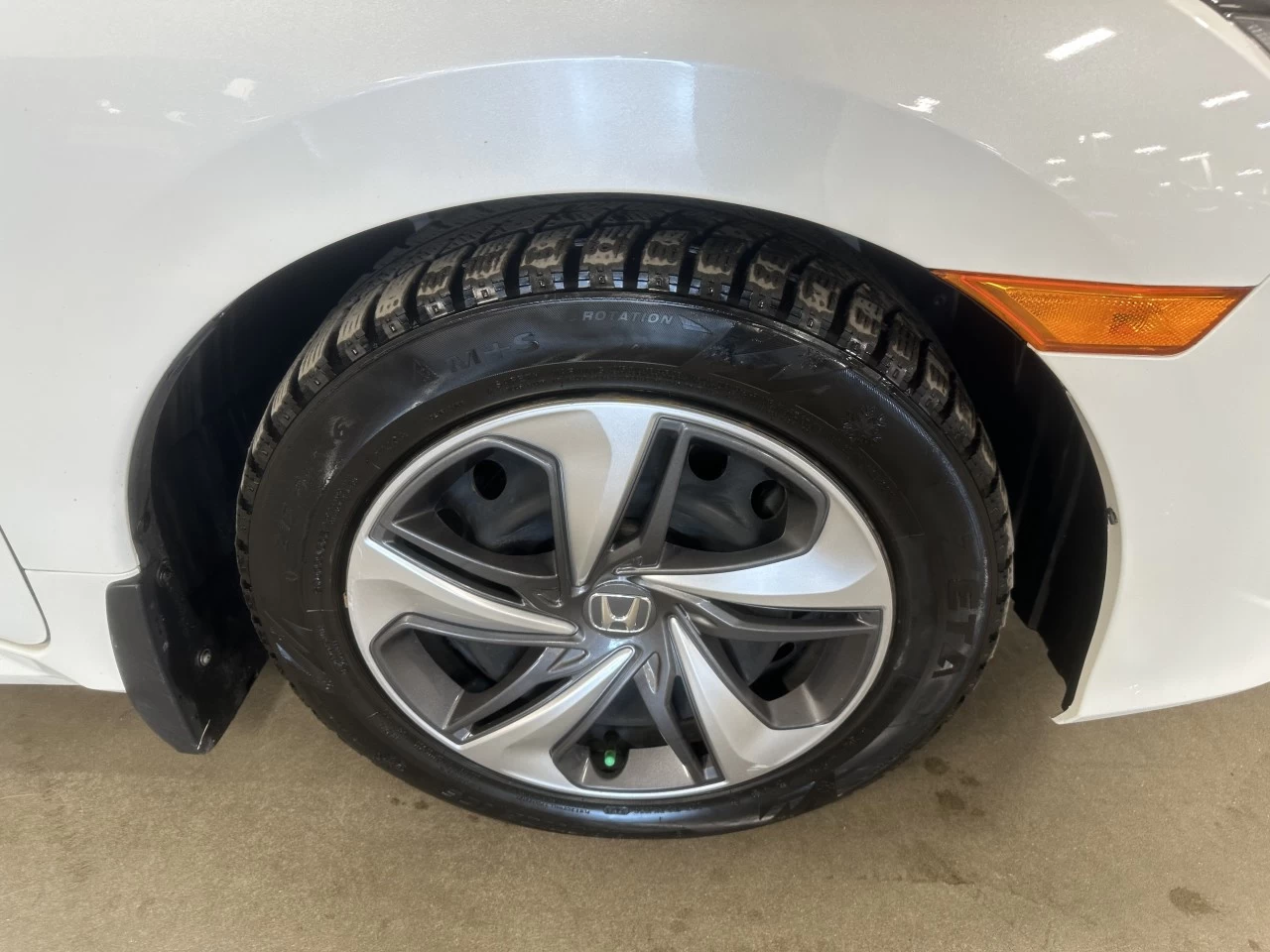 2020 Honda Civic LX Image principale