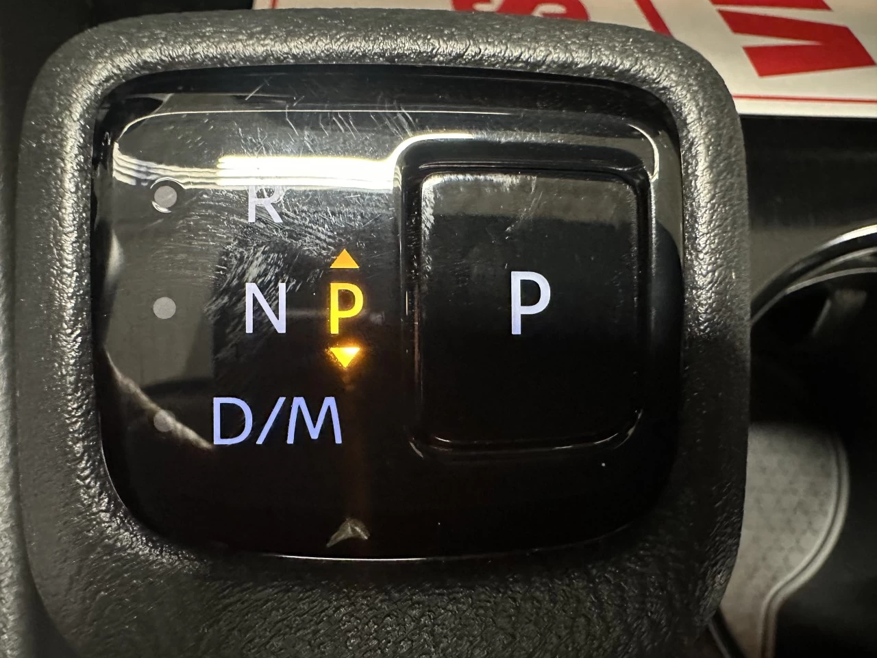 2025 Nissan Rogue SV Main Image