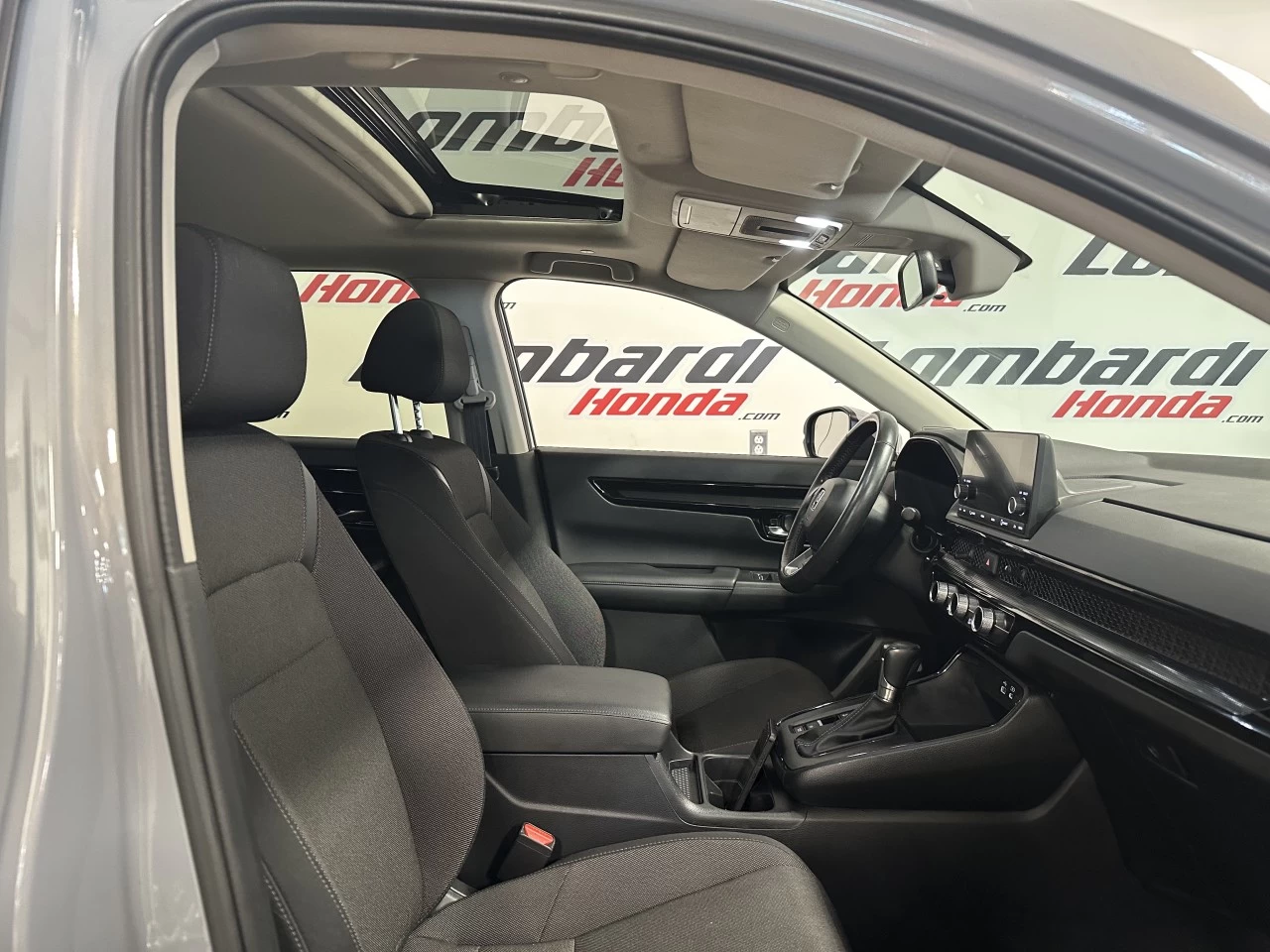 2023 Honda CR-V Sport https://www.lombardihonda.com/resize/b990ff35b810a3abc0cc817b2ca24889-1