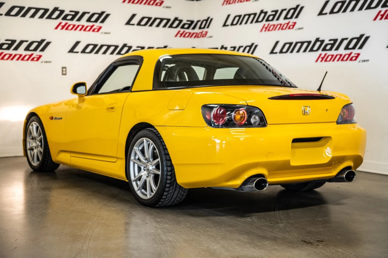 2005 Honda S2000 2dr Conv https://www.lombardihonda.com/resize/b990ff35b810a3abc0cc817b2ca24889-1