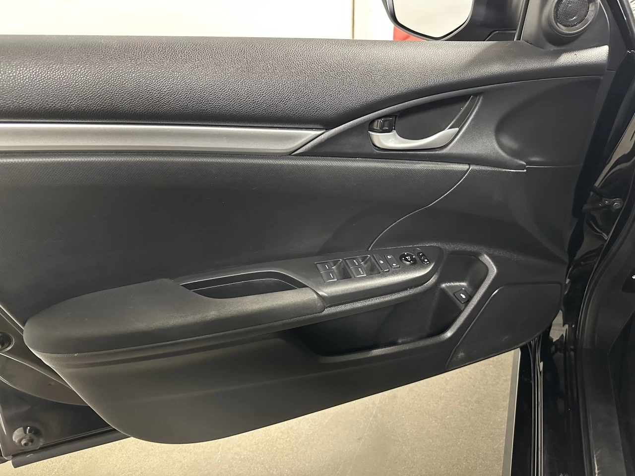 2020 Honda Civic LX https://www.lombardihonda.com/resize/b990ff35b810a3abc0cc817b2ca24889-1