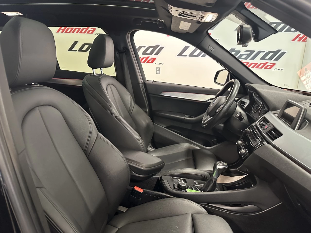 2017 BMW X1 xDrive28i Image principale