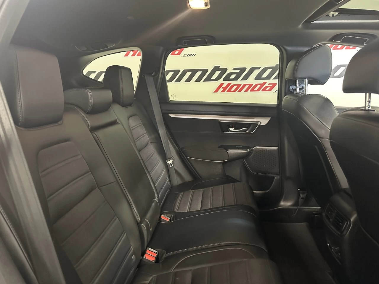 2020 Honda CR-V
                                                    Sport Image principale