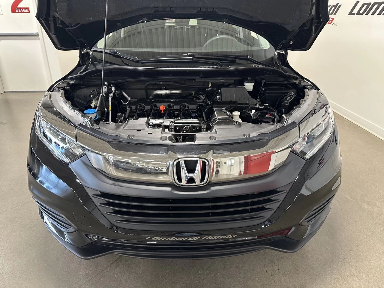 2022 Honda HR-V LX Main Image