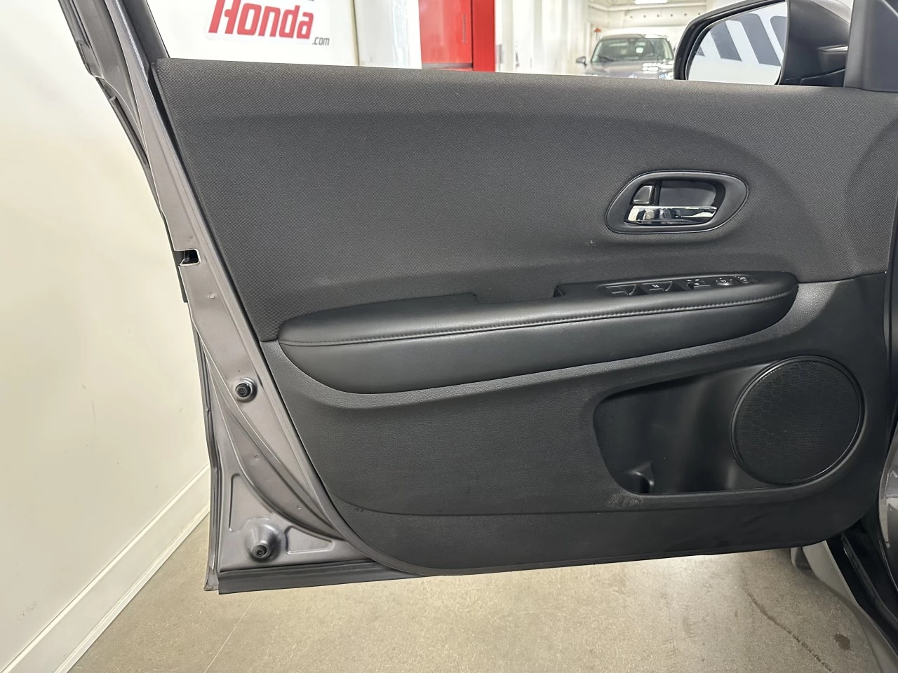 2020 Honda HR-V LX Image principale