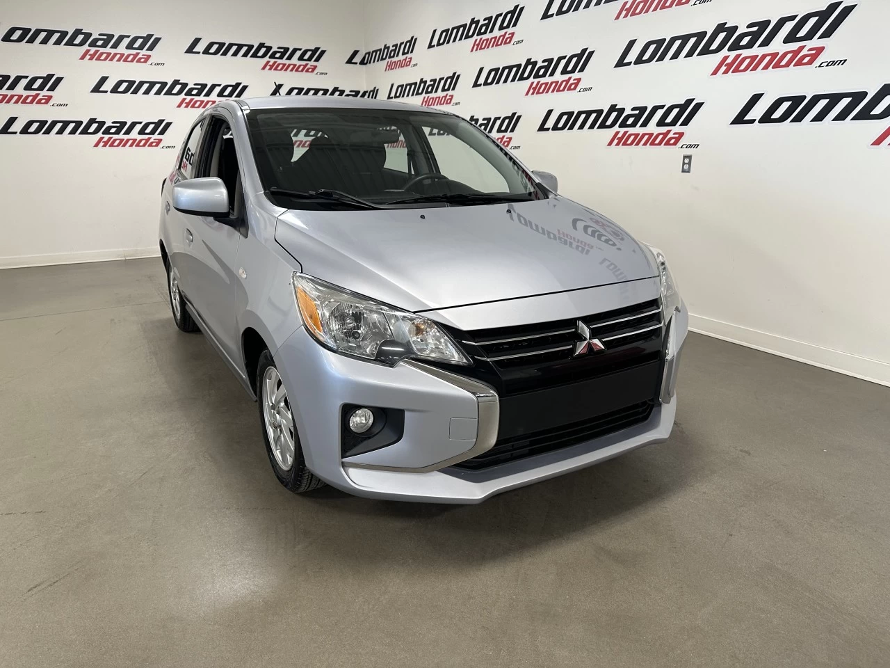 2022 Mitsubishi Mirage SE https://www.lombardihonda.com/resize/b990ff35b810a3abc0cc817b2ca24889-1