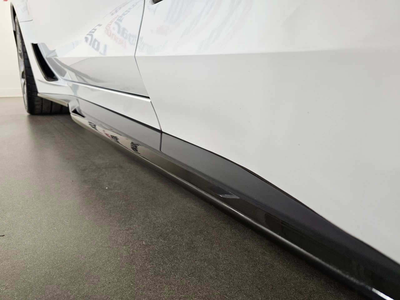 2019 Chevrolet Corvette Z06 3LZ https://www.lombardihonda.com/resize/b990ff35b810a3abc0cc817b2ca24889-1