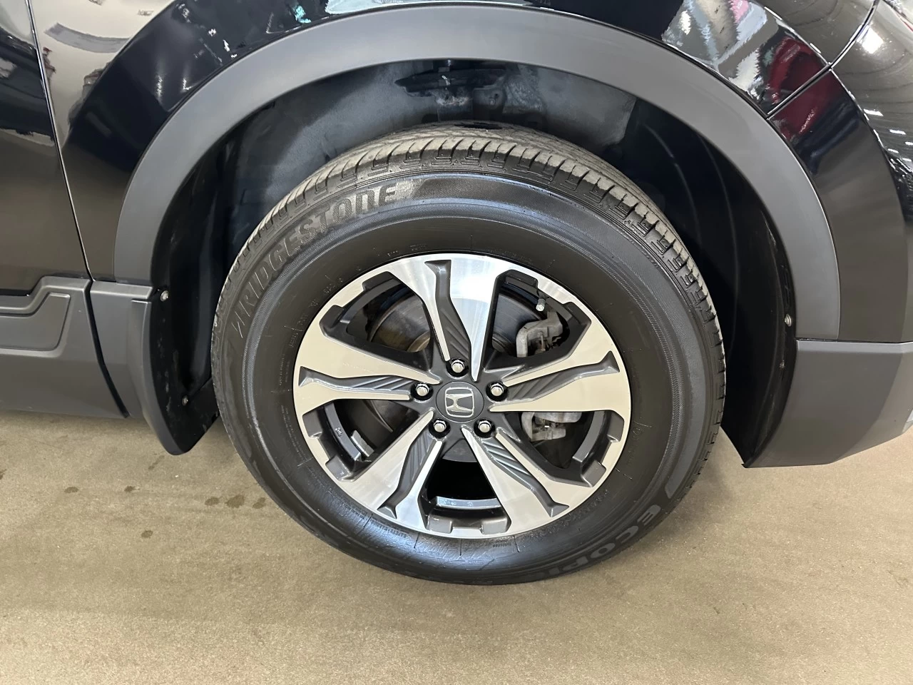 2021 Honda CR-V
                                                    LX Main Image