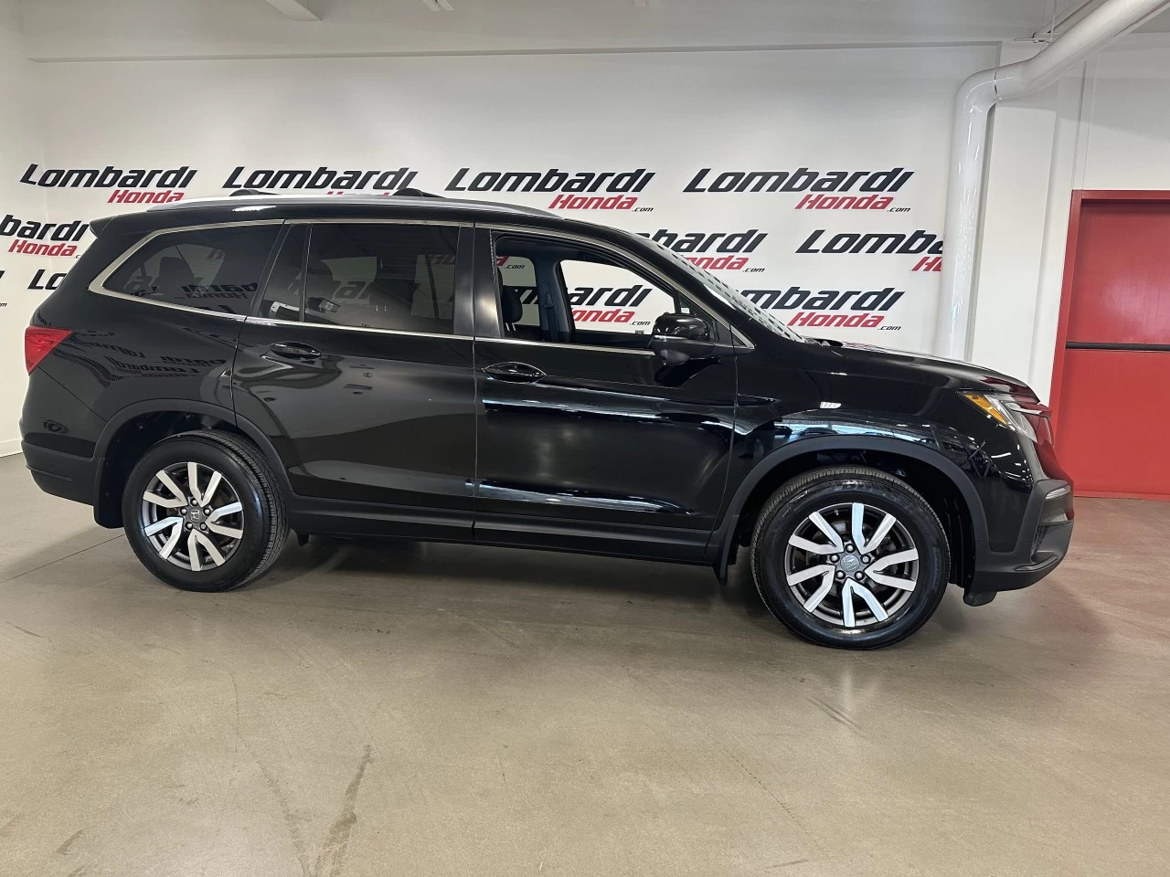 2021 Honda Pilot
                                                    EX Image principale