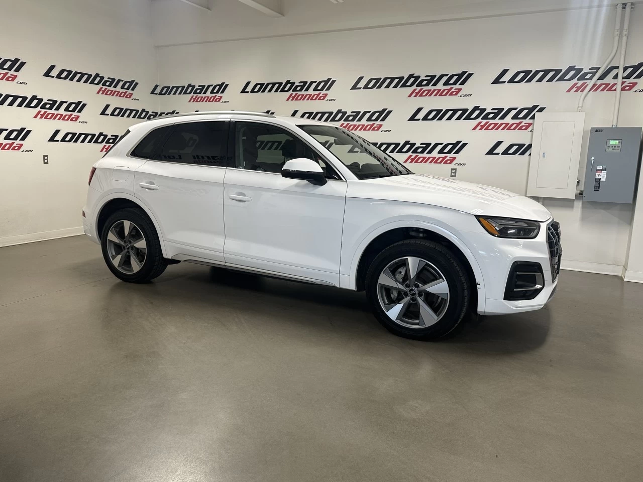 2024 Audi Q5 Komfort Main Image