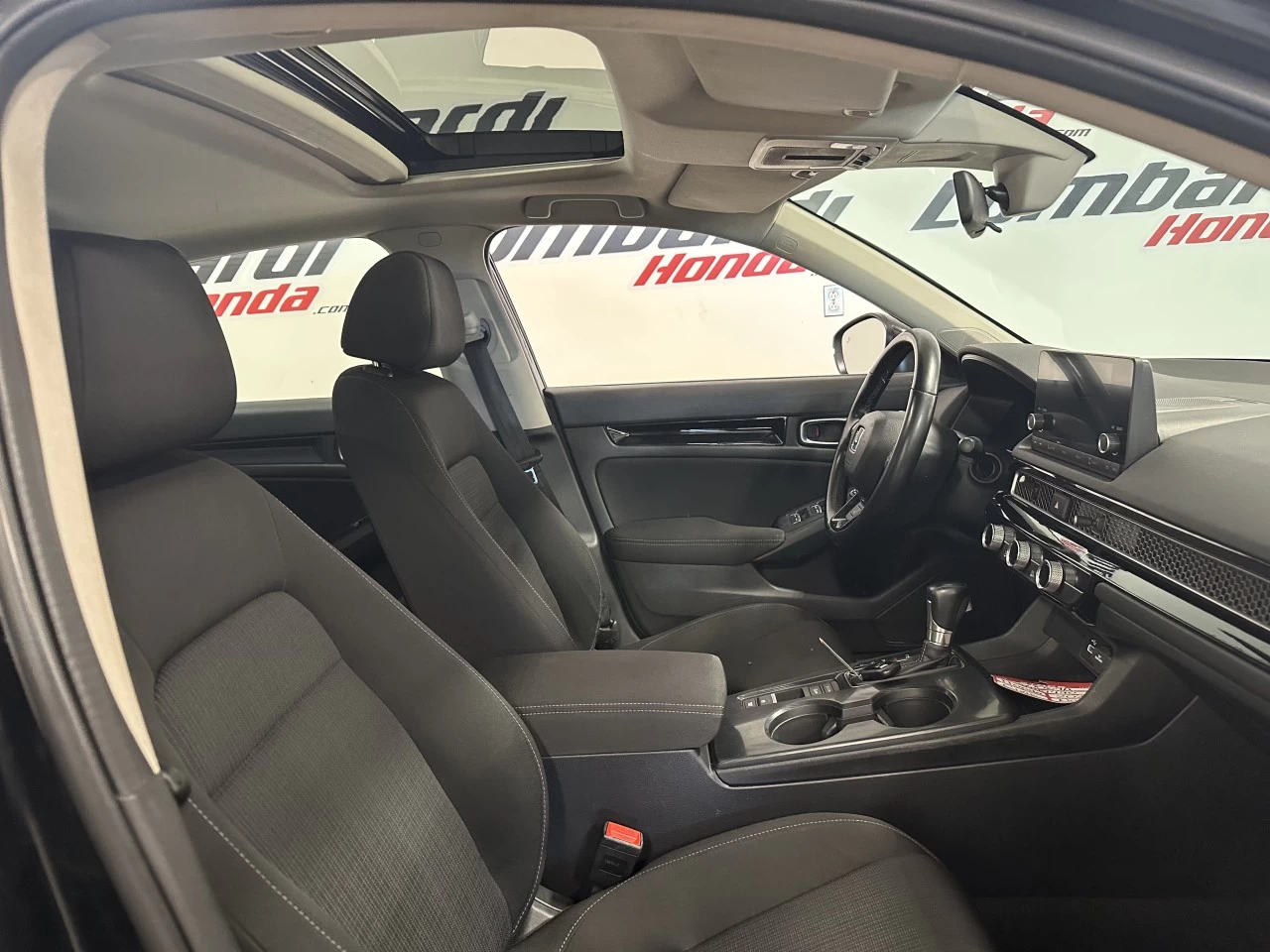 2022 Honda Civic Berline EX Main Image