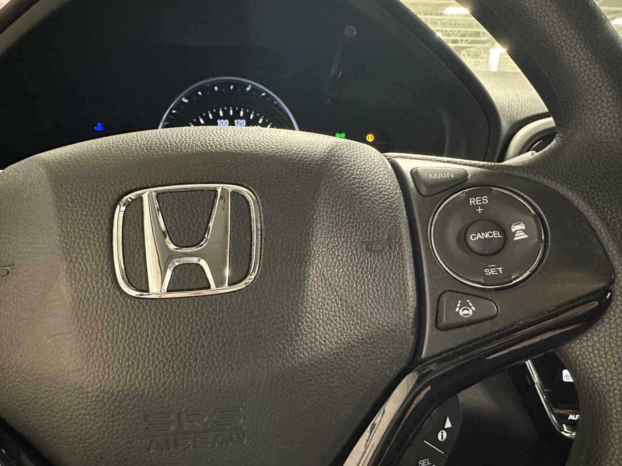 2022 Honda HR-V LX Main Image