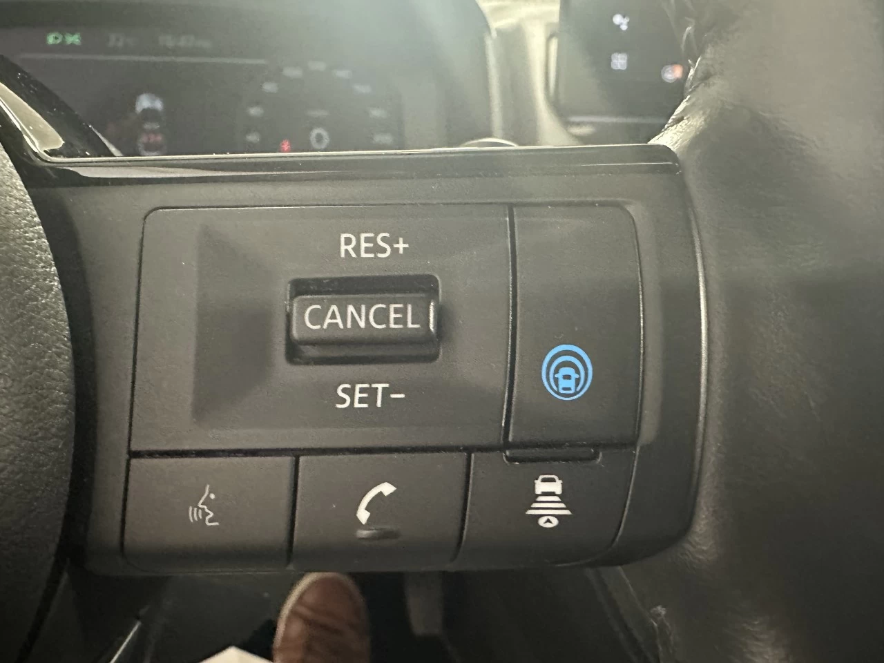 2024 Nissan Rogue Platinum Image principale