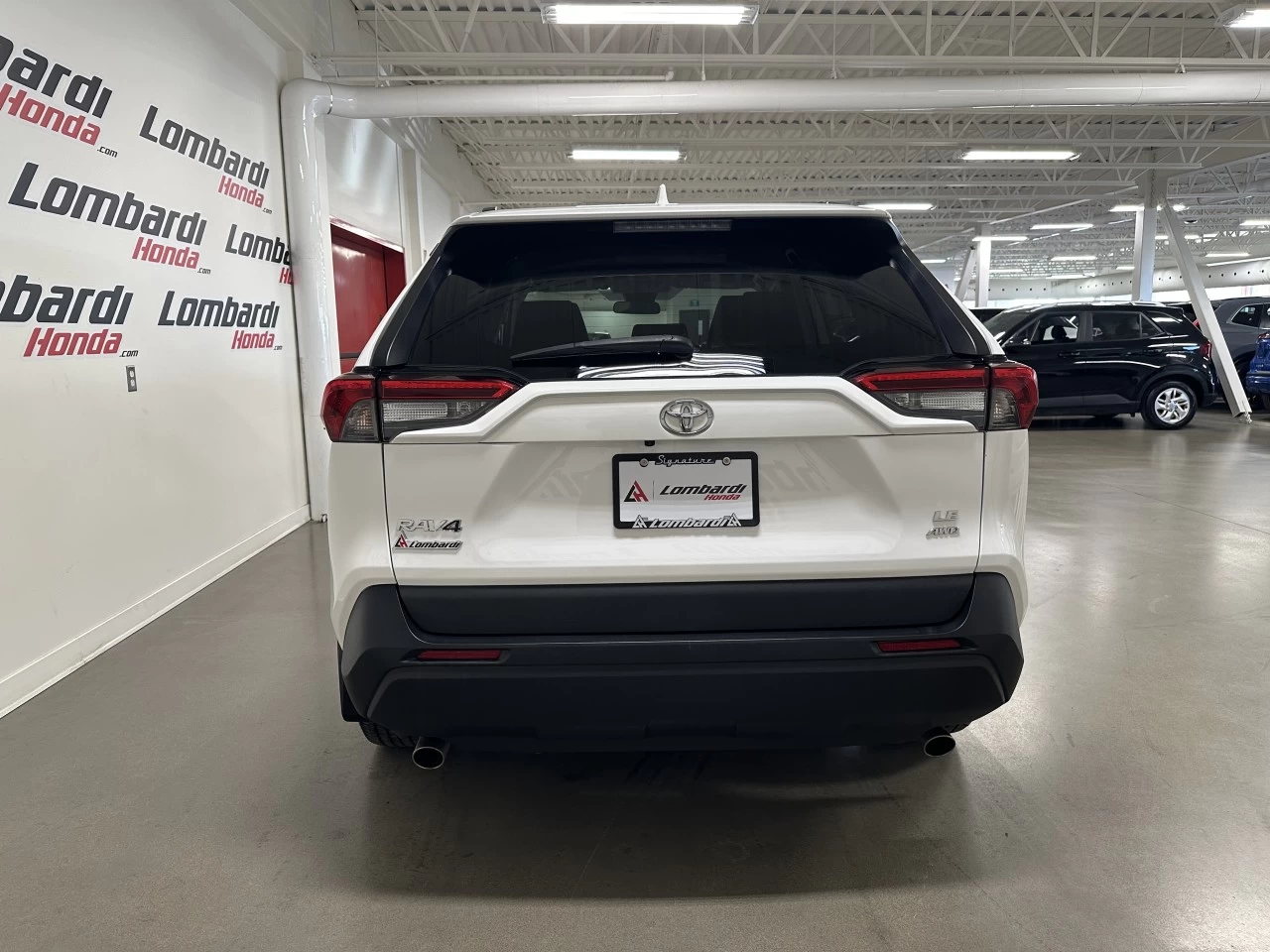 2020 Toyota RAV4 LE Main Image