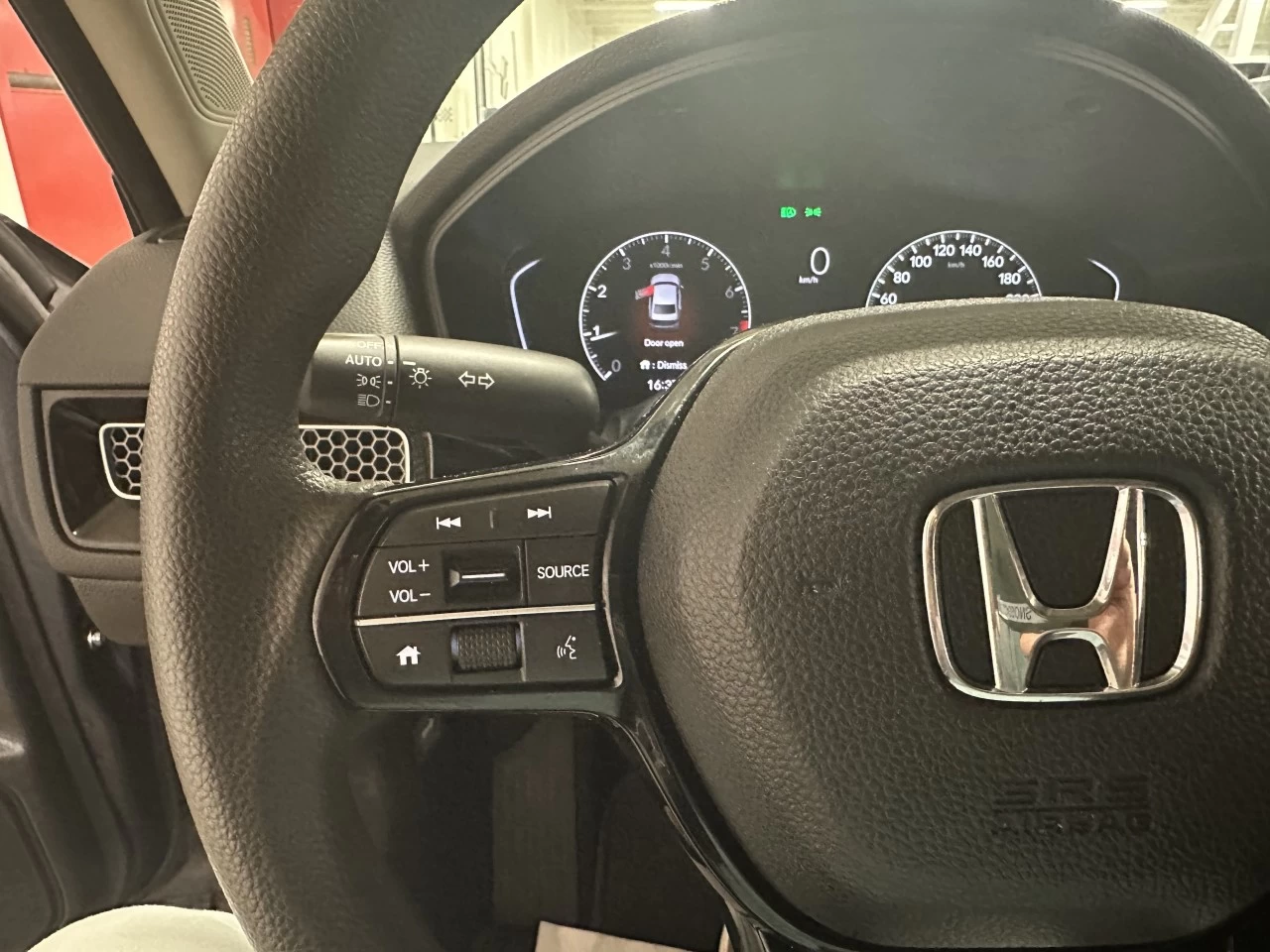 2022 Honda Civic
                                                    LX Main Image