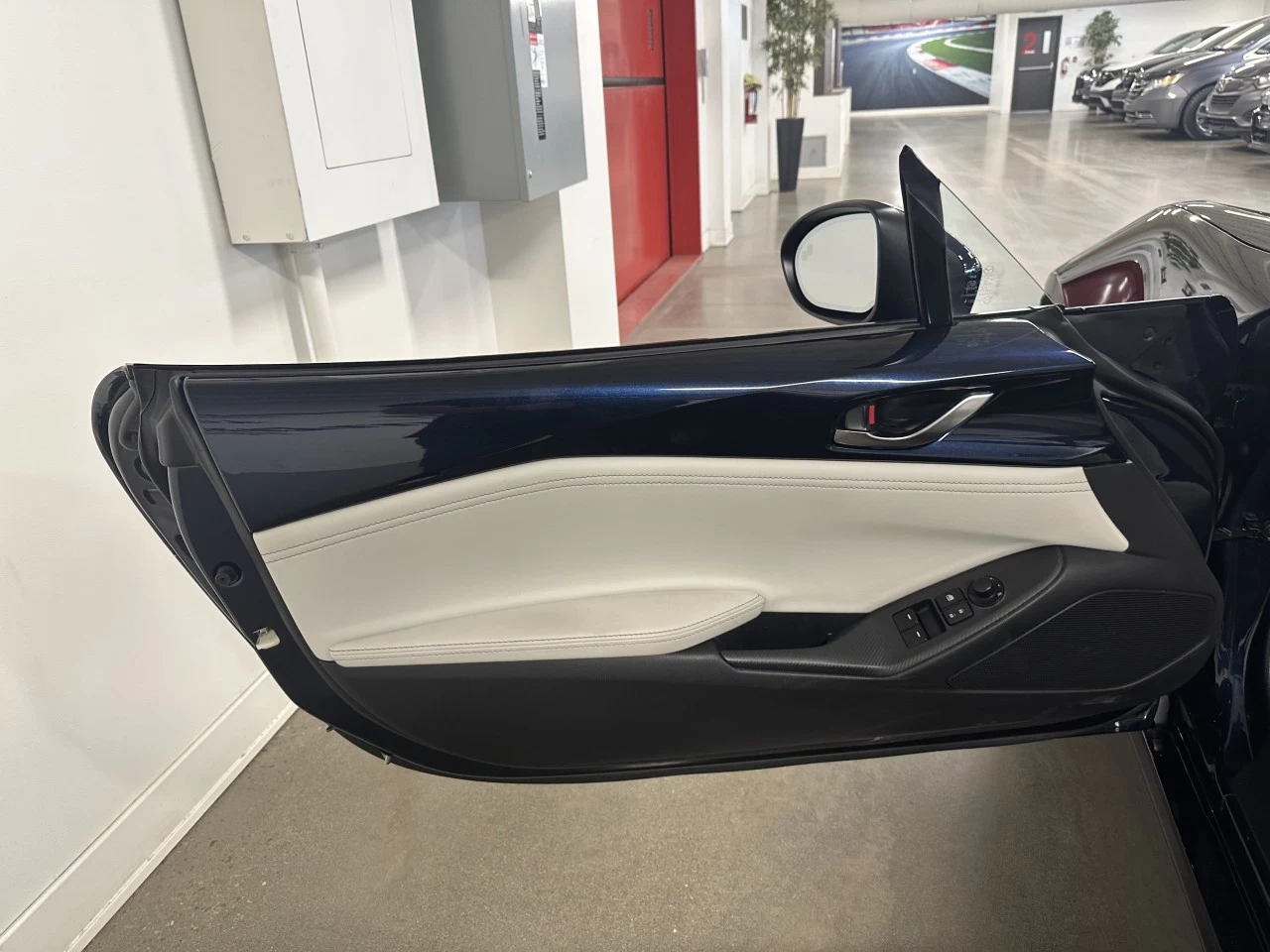 2023 Mazda MX-5 GT Main Image