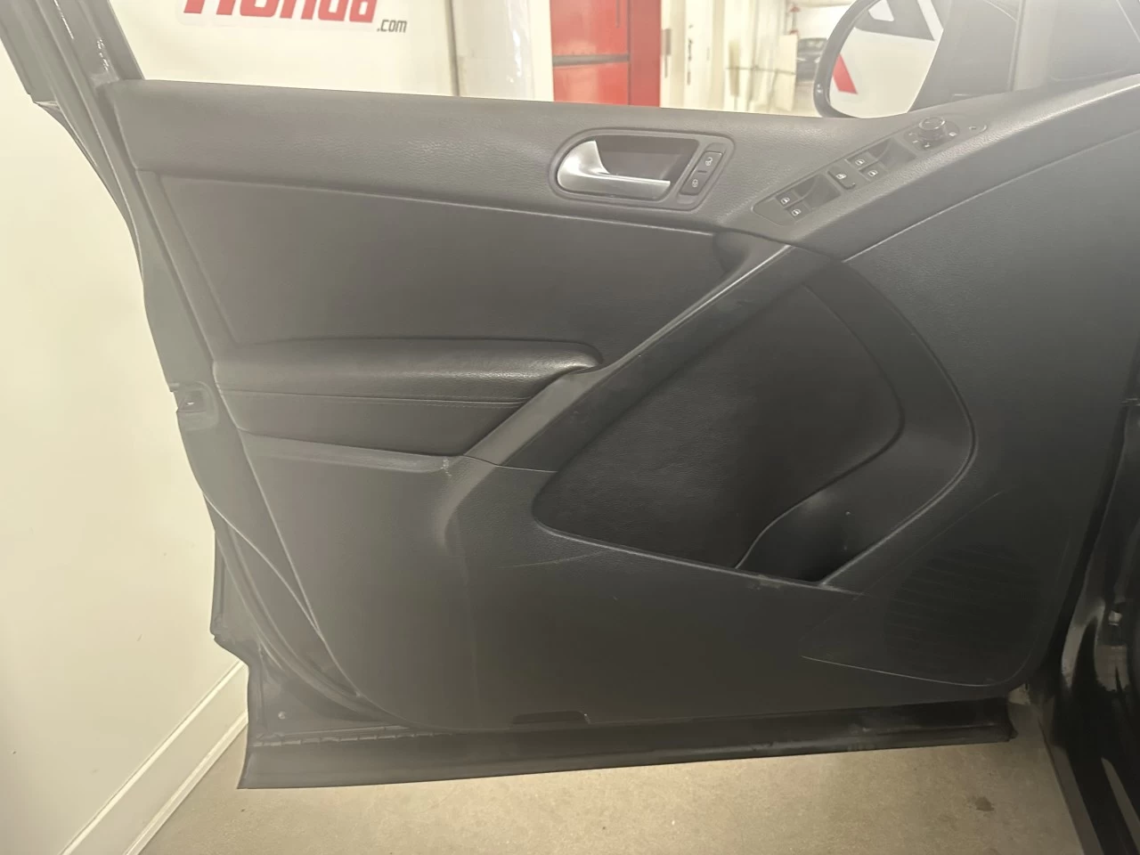 2017 Volkswagen Tiguan Wolfsburg Edition Image principale