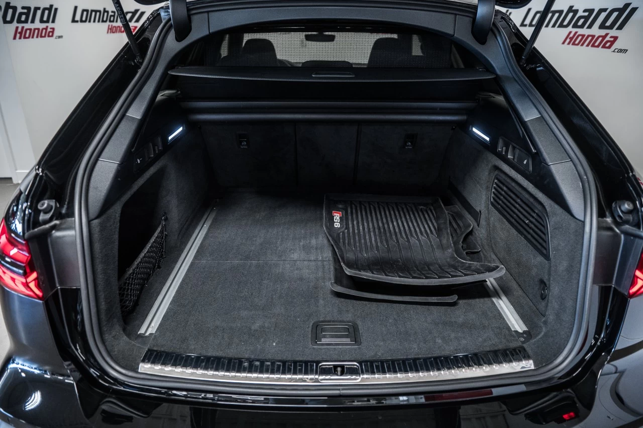 2024 Audi RS6 Performance Main Image