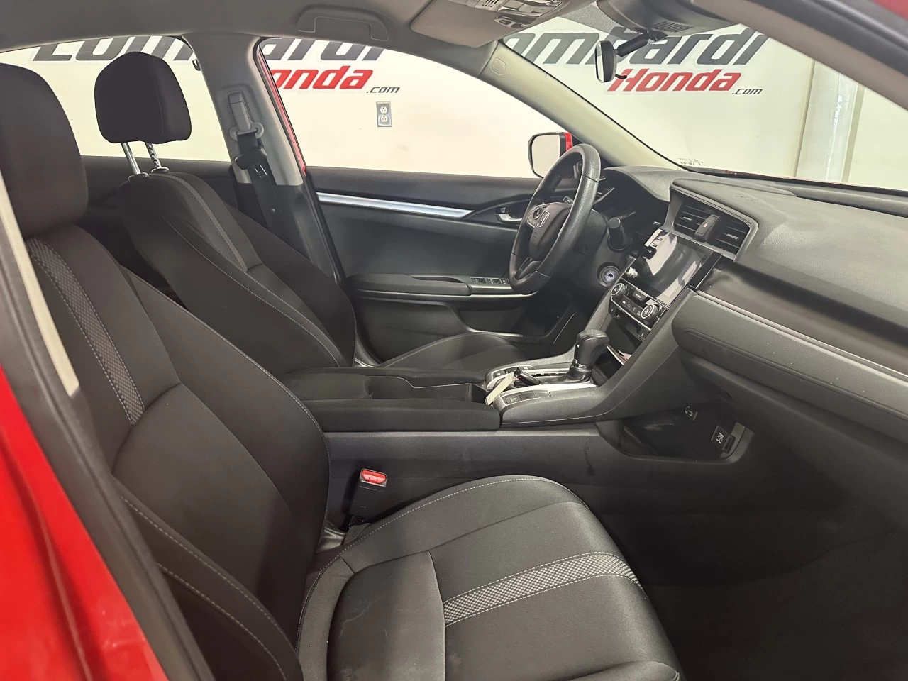 2021 Honda Civic
                                                    LX Main Image