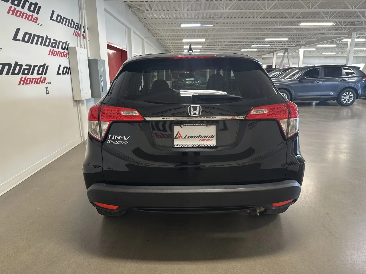 2019 Honda HR-V
                                                    LX Image principale