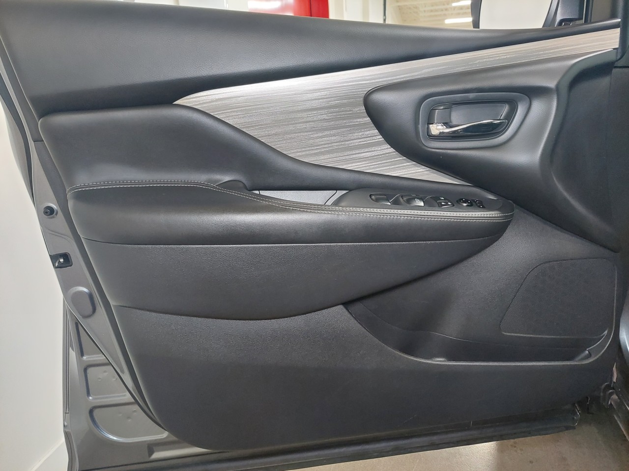 2017 Nissan Murano S Main Image