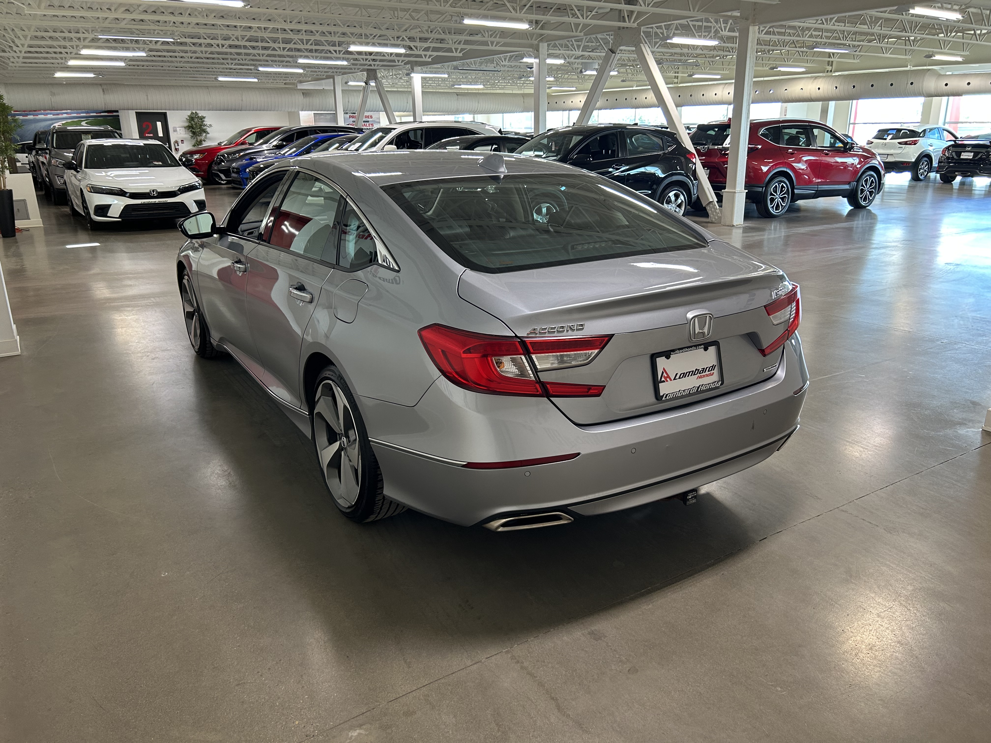 2019 Honda Accord Touring Image principale