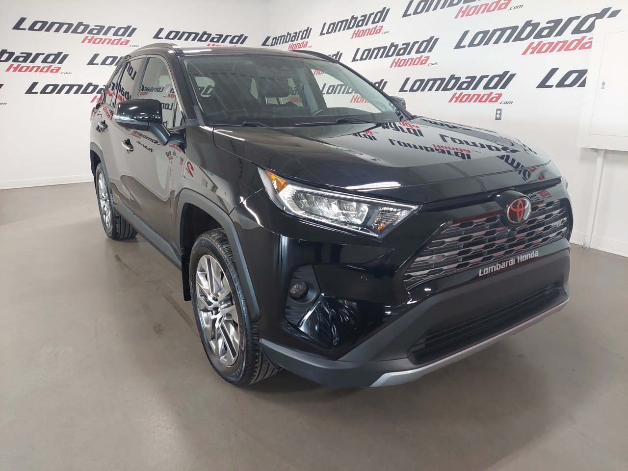 2020 Toyota RAV4 LIMITED Image principale