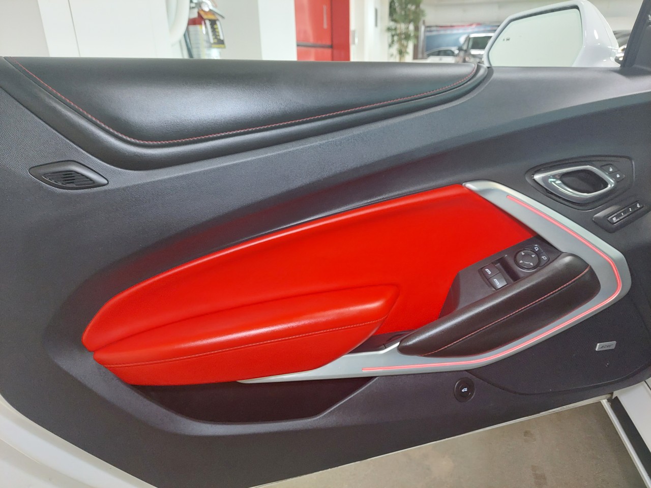2016 Chevrolet Camaro 2SS Main Image