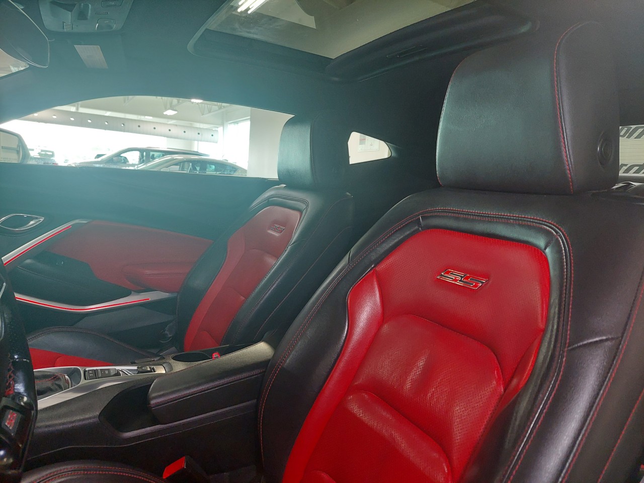 2016 Chevrolet Camaro 2SS Main Image