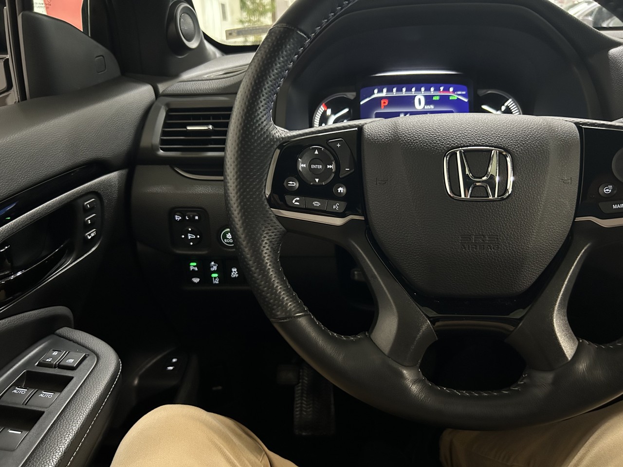 2022 Honda Passport Touring-V6-CUIR-MARCHEPIEDS Main Image