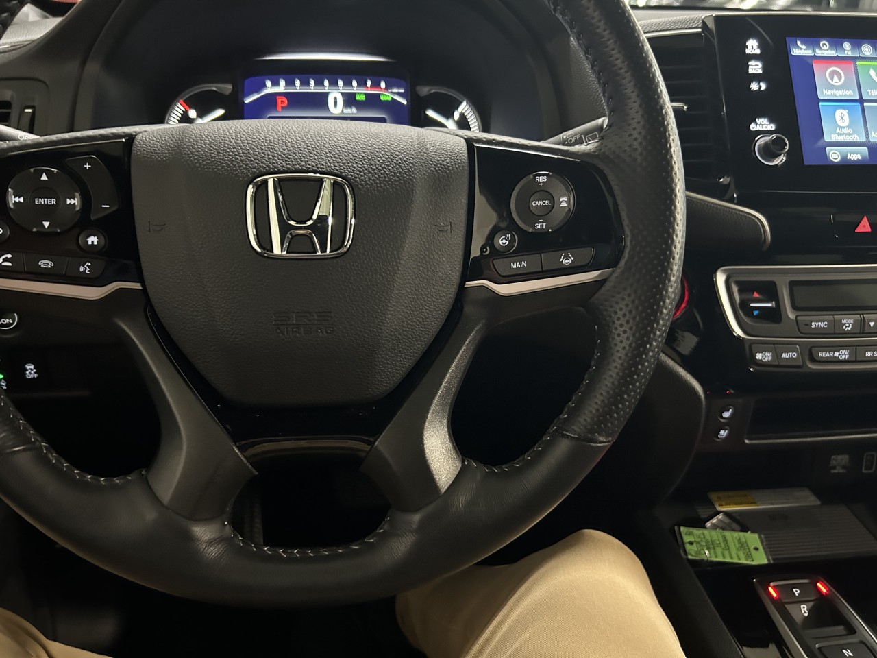 2022 Honda Passport Touring-V6-CUIR-MARCHEPIEDS Main Image