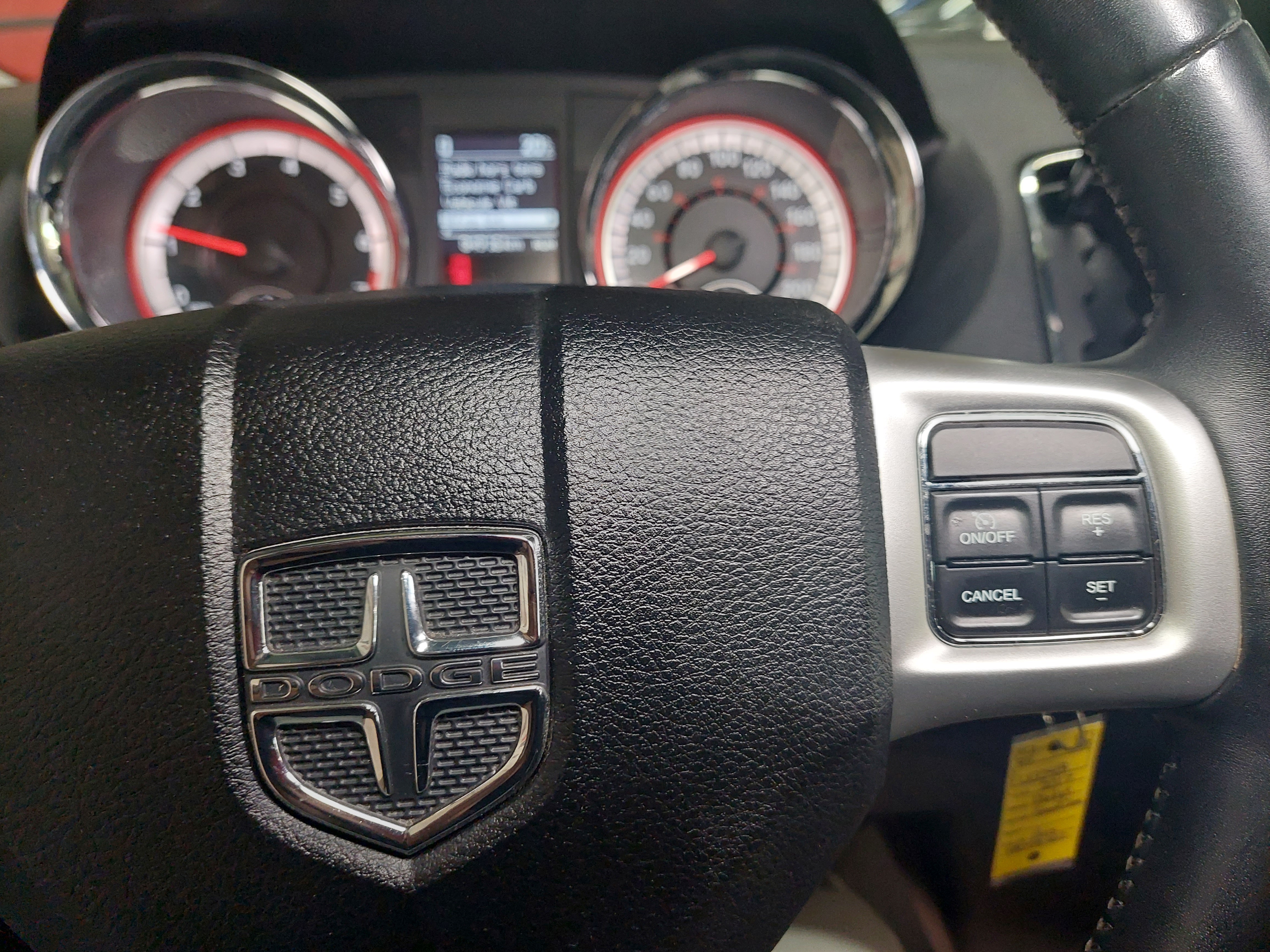 2017 Dodge Grand Caravan Crew Main Image