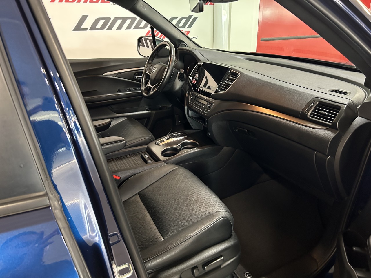 2020 Honda Passport EX-L Main Image