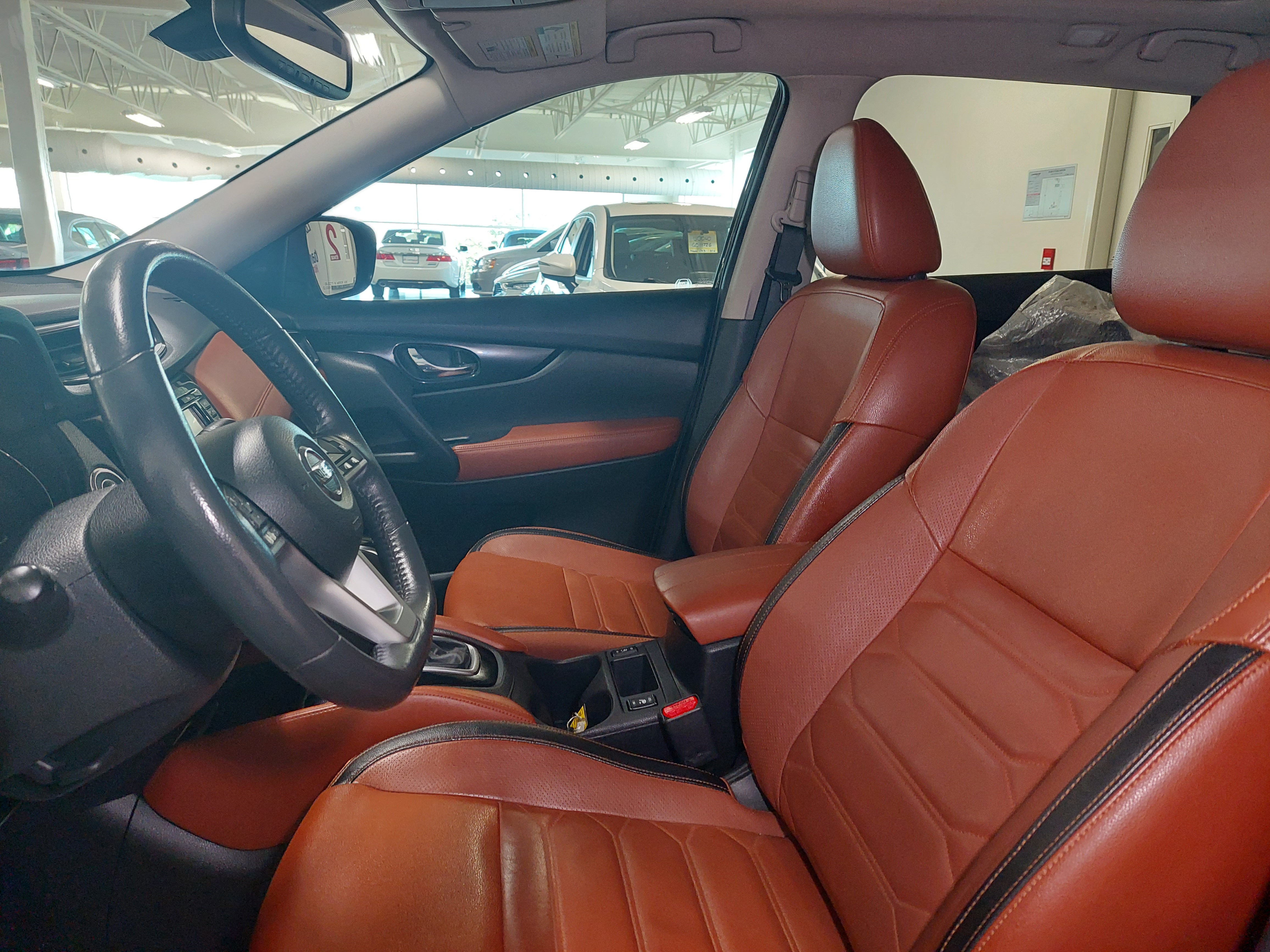 2017 Nissan Rogue SL Main Image