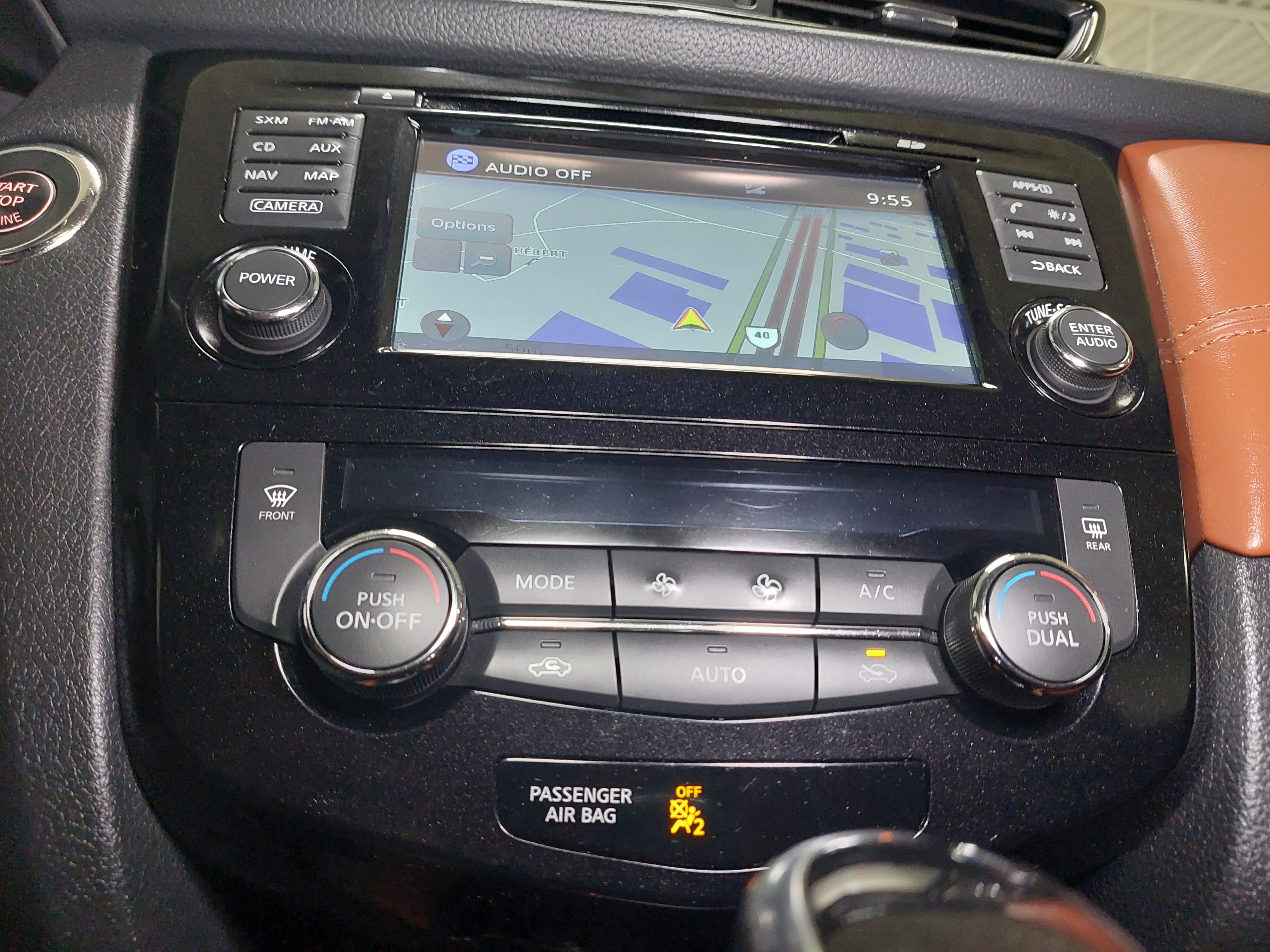 2017 Nissan Rogue SL Main Image