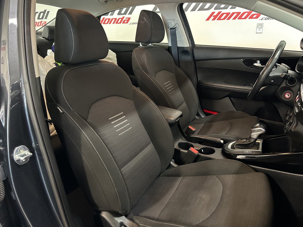 2021 Kia Forte EX Main Image