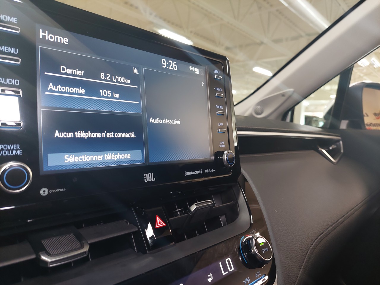 2022 Toyota Corolla Cross XLE Main Image