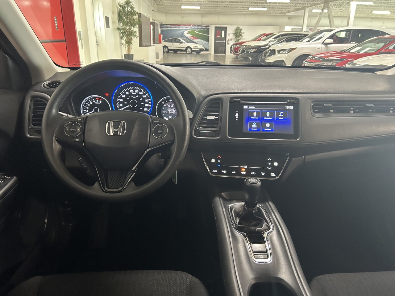 2017 Honda HR-V LX Main Image