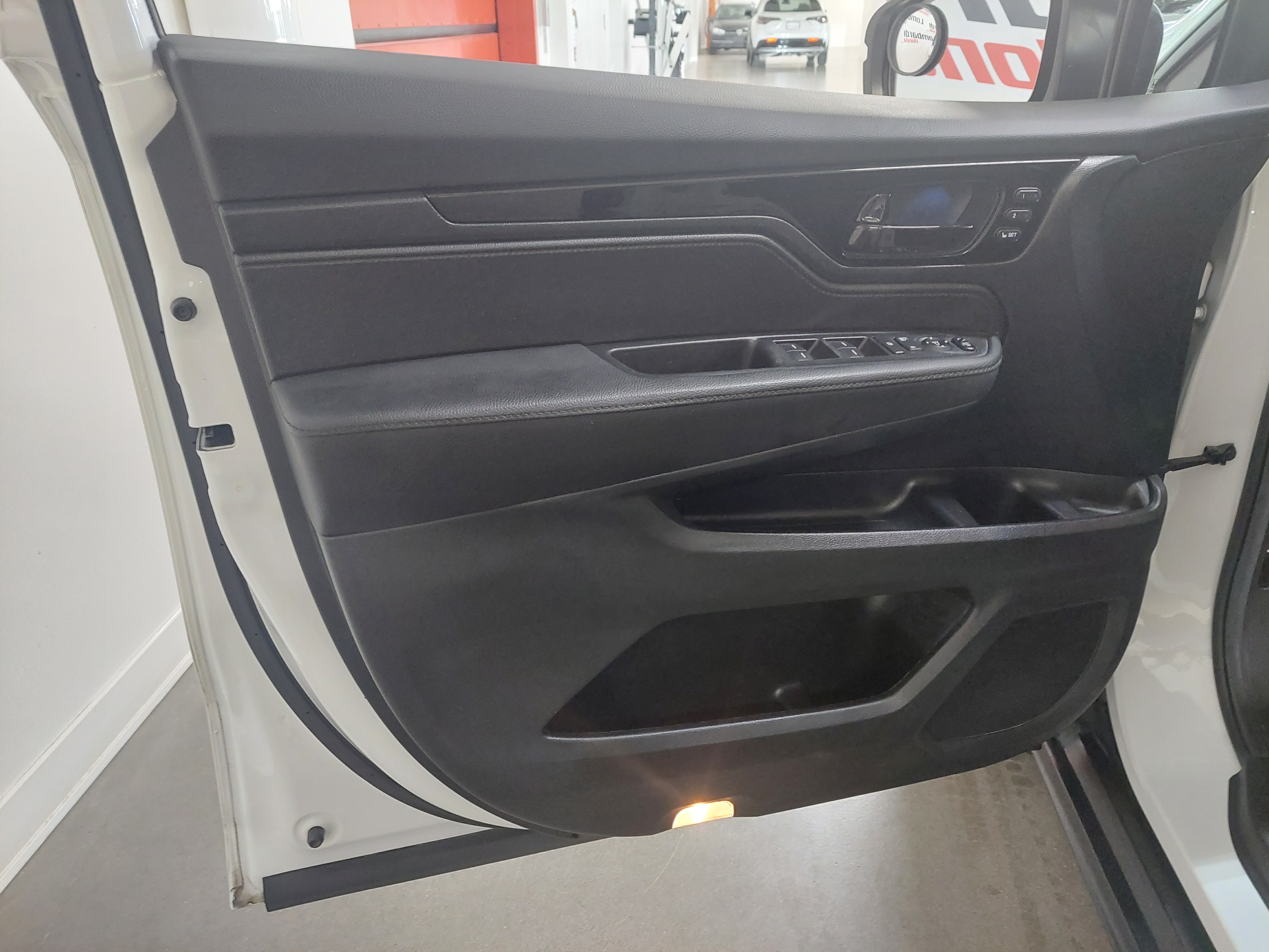 2022 Honda Odyssey EX-L Main Image