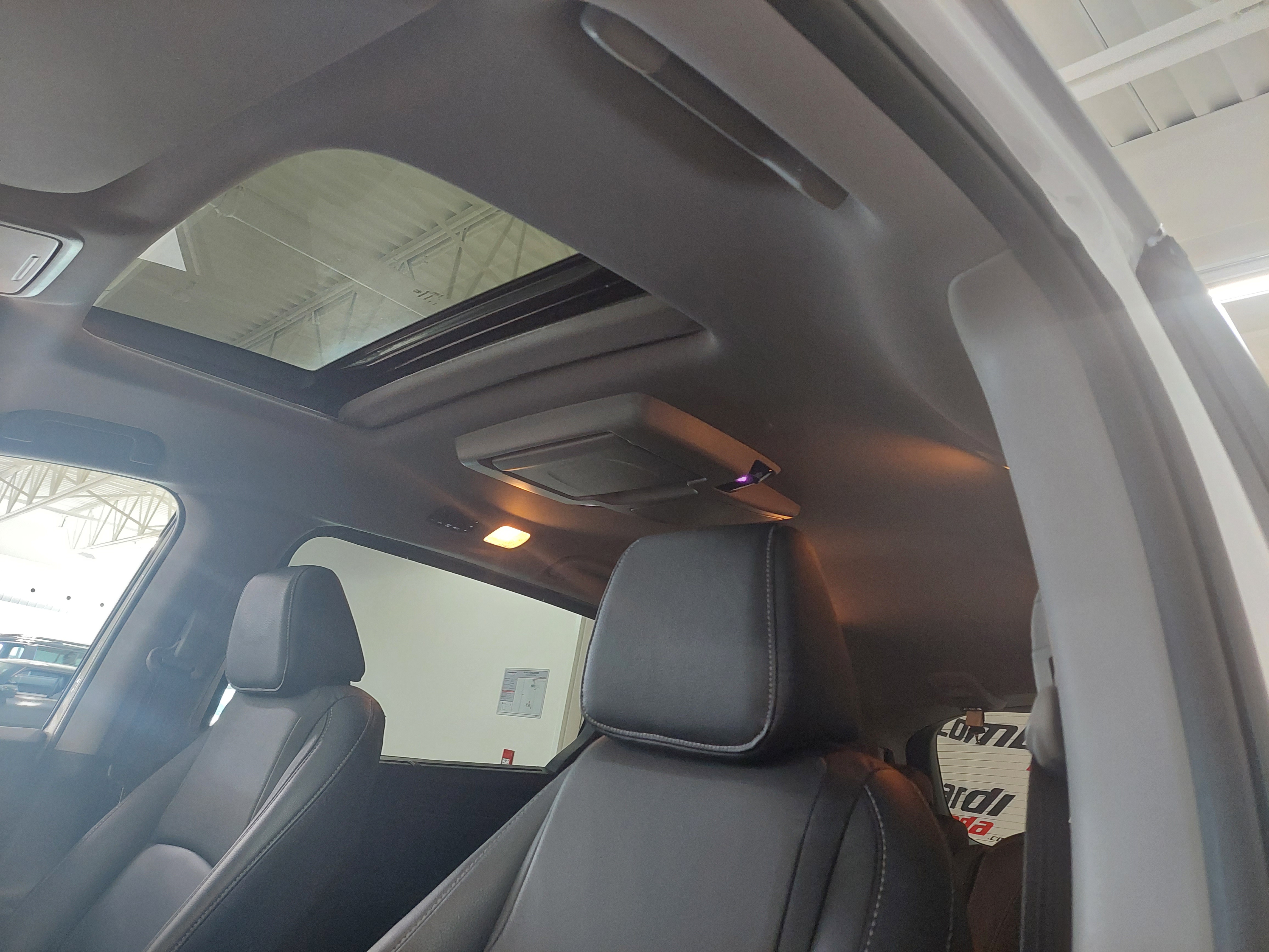 2022 Honda Odyssey EX-L Main Image