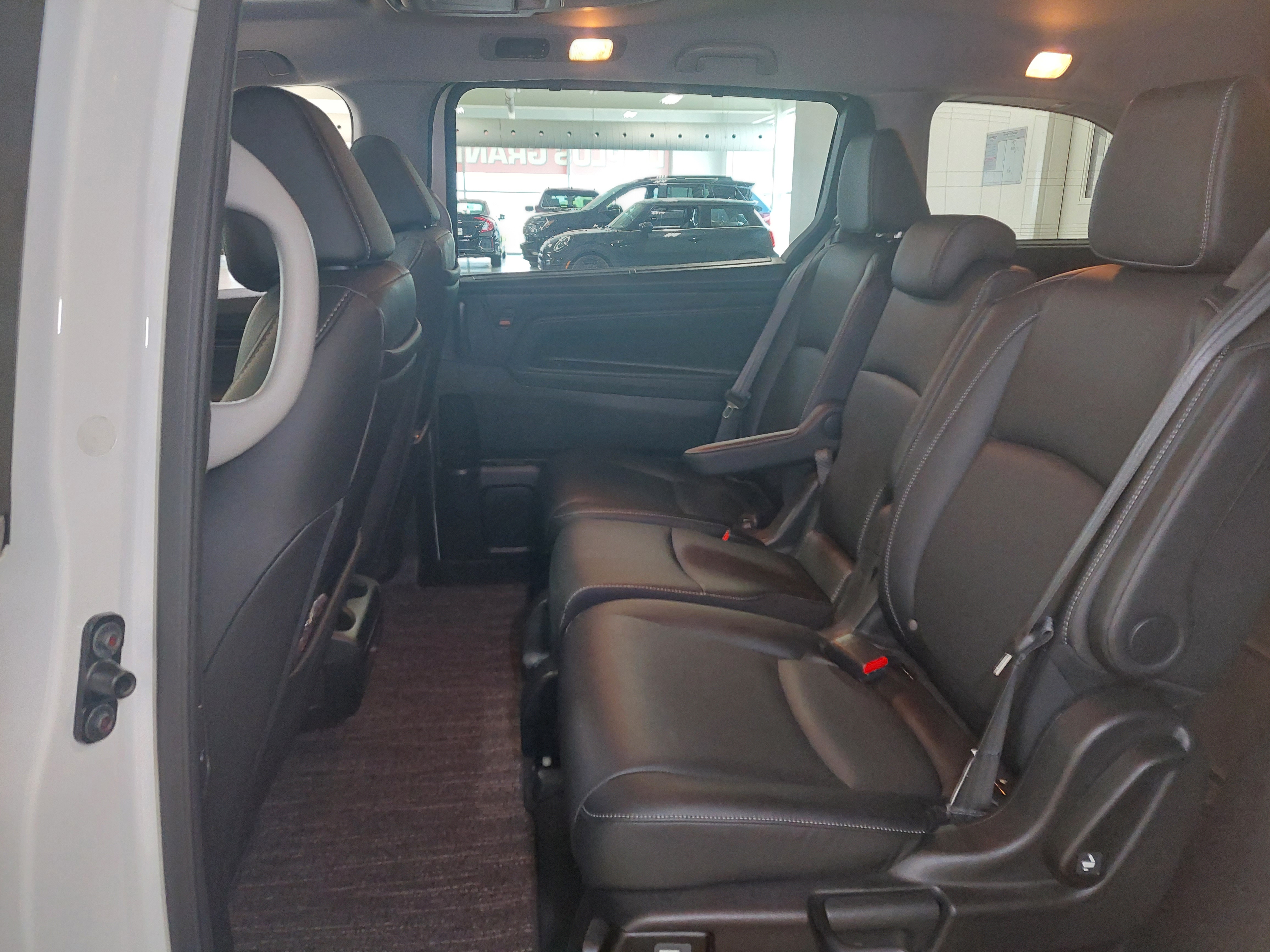2022 Honda Odyssey EX-L Main Image