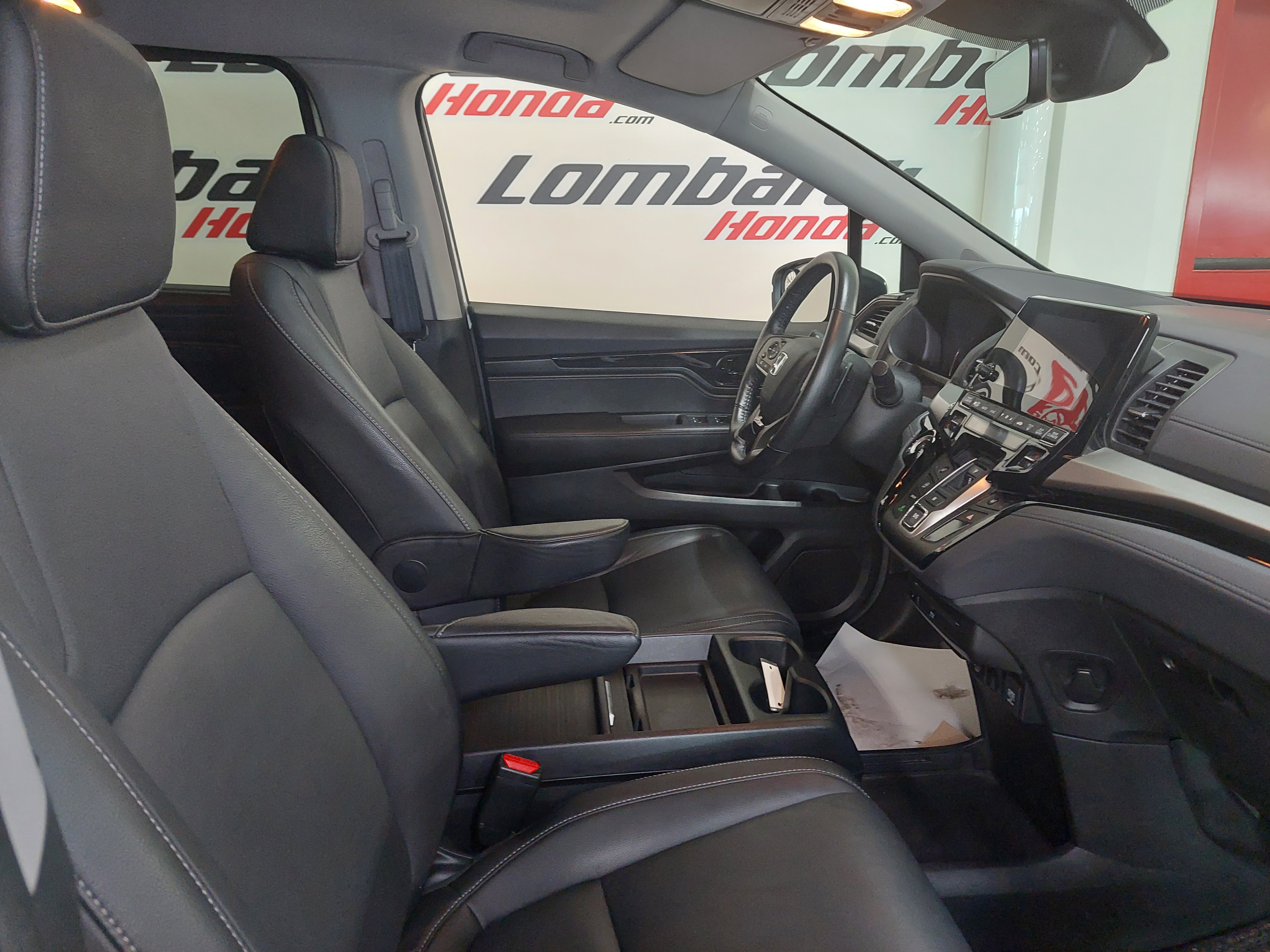 2022 Honda Odyssey EX-L Main Image