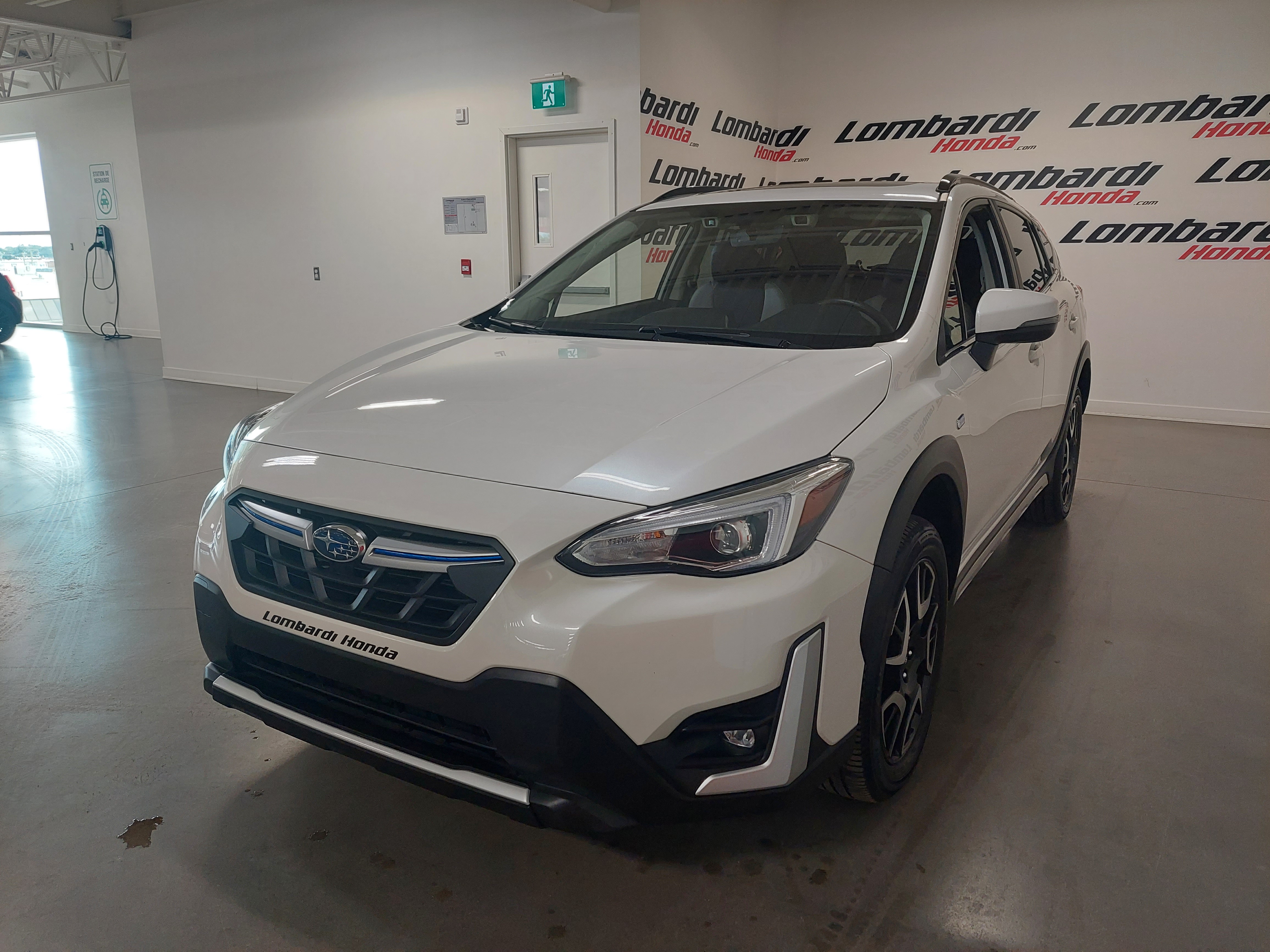 2022 Subaru Crosstrek Limited Main Image