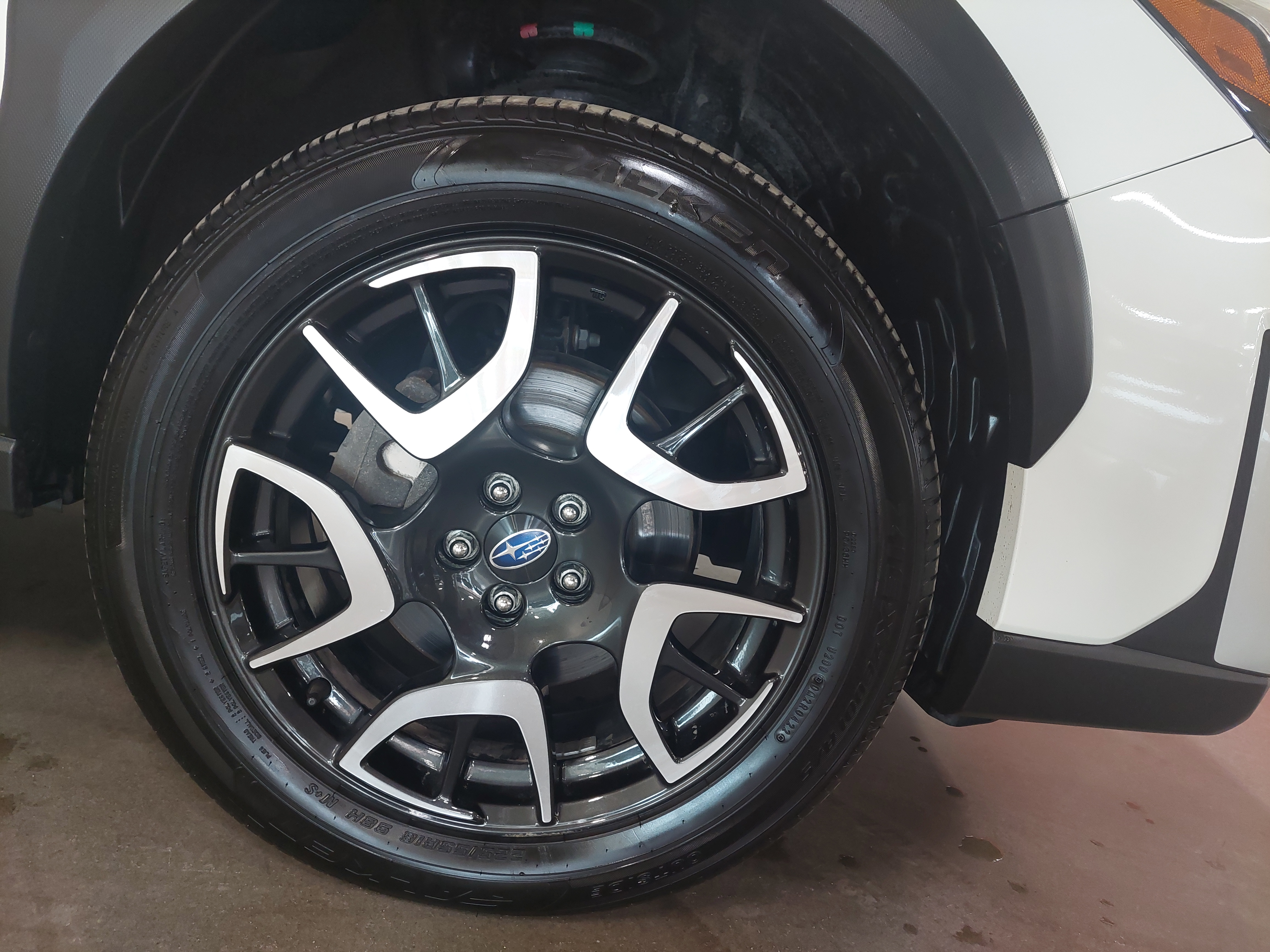 2022 Subaru Crosstrek Limited Main Image