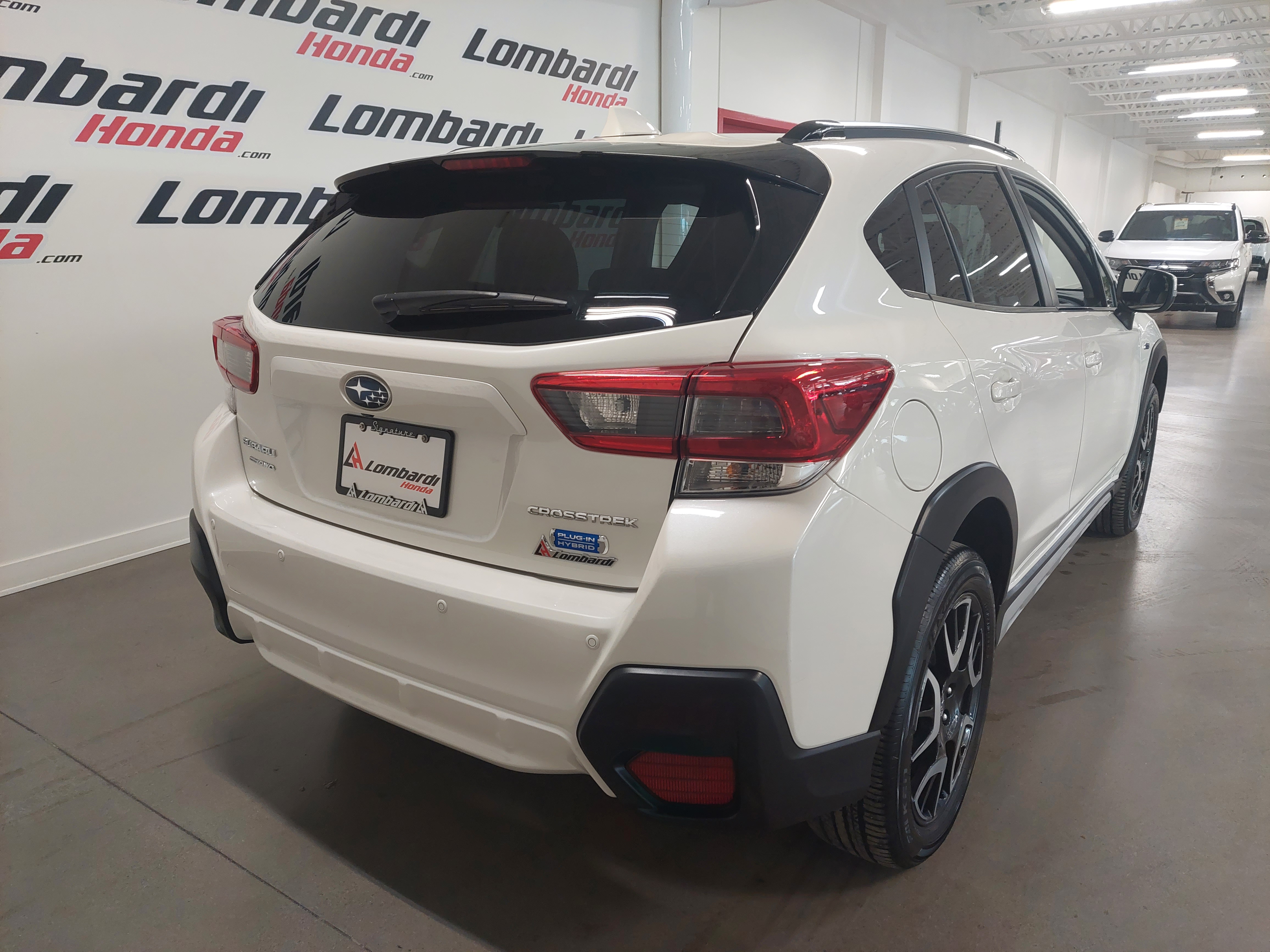 2022 Subaru Crosstrek Limited Main Image