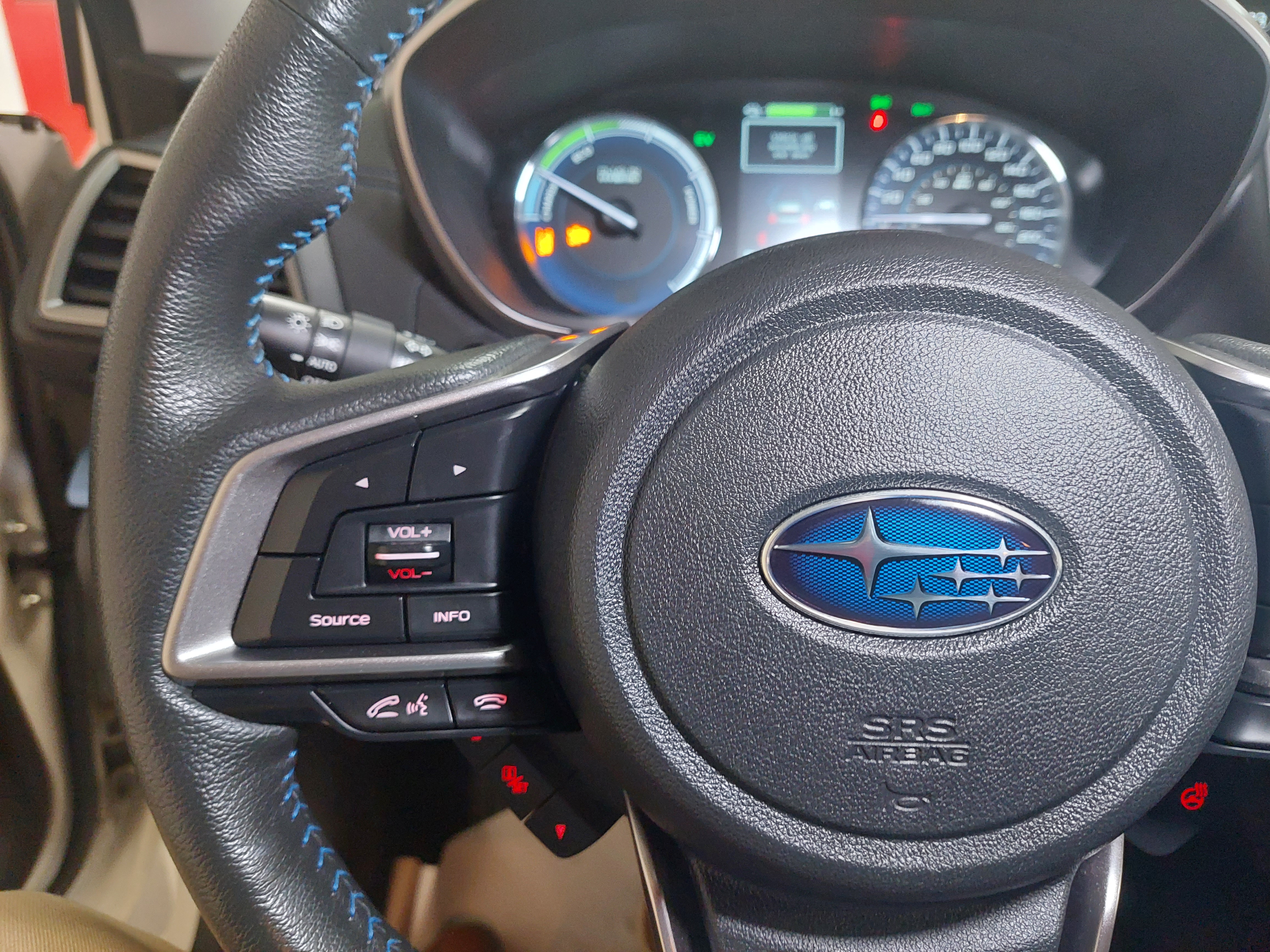 2022 Subaru Crosstrek Limited Main Image