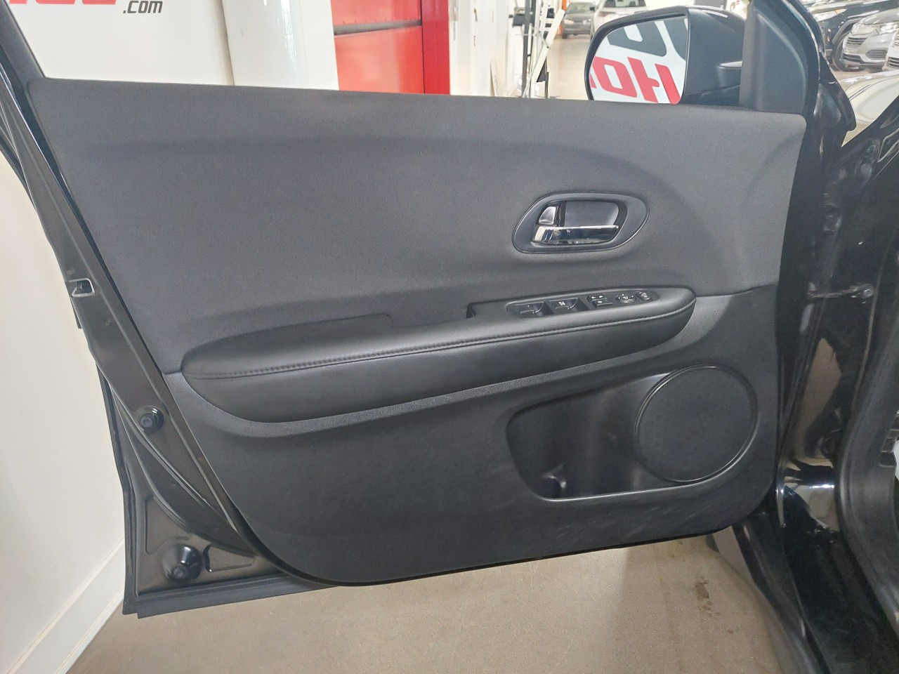 2021 Honda HR-V LX Main Image