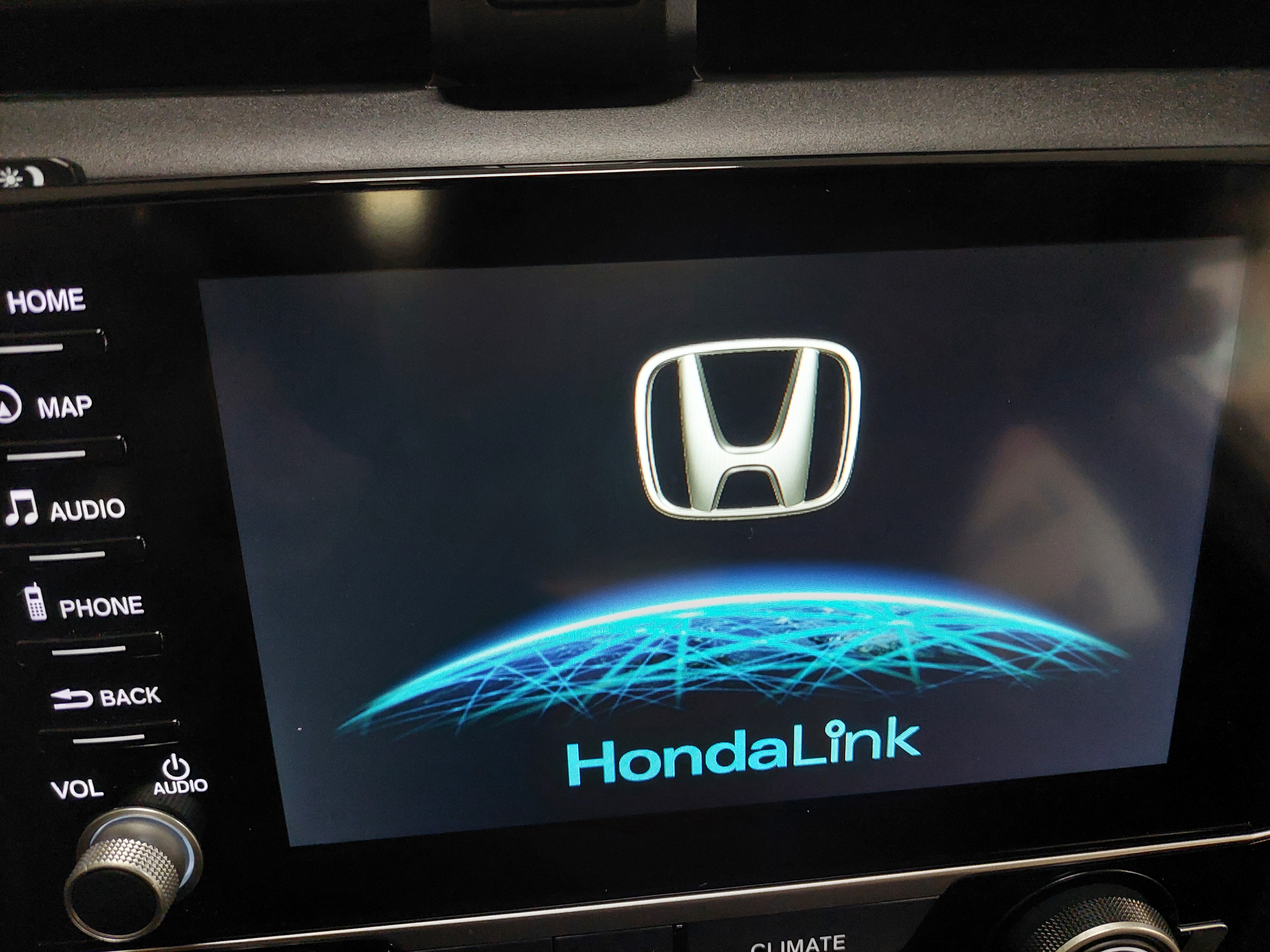 2019 Honda Civic Touring Main Image
